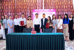 纽约国际588888国际与新疆生产建设兵团第八师石河子市签署项目合作协议
